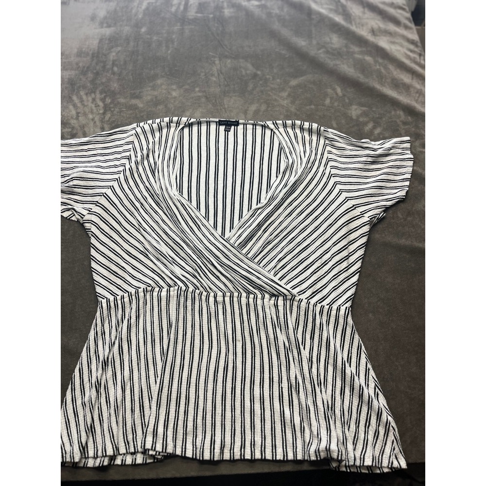 Lane Bryant Plus Size Black White Striped Peplum Top‎ Short Sleeve Blouse